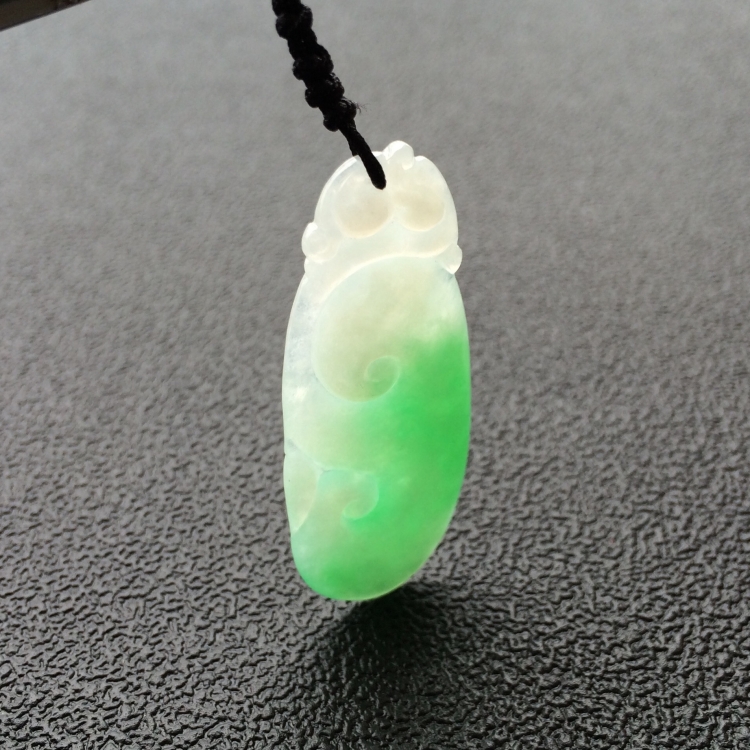 (超值推荐)糯冰种飘翠如意挂件