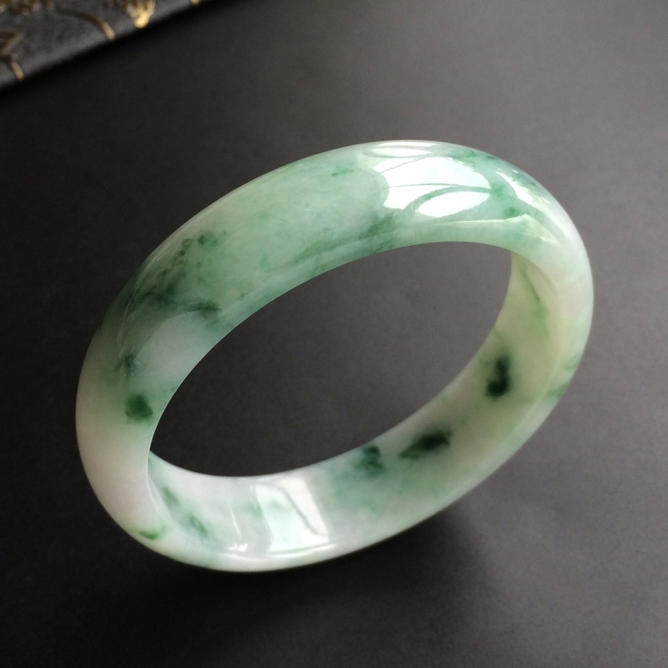 (超值推荐)糯冰种飘花手镯(58.8mm)