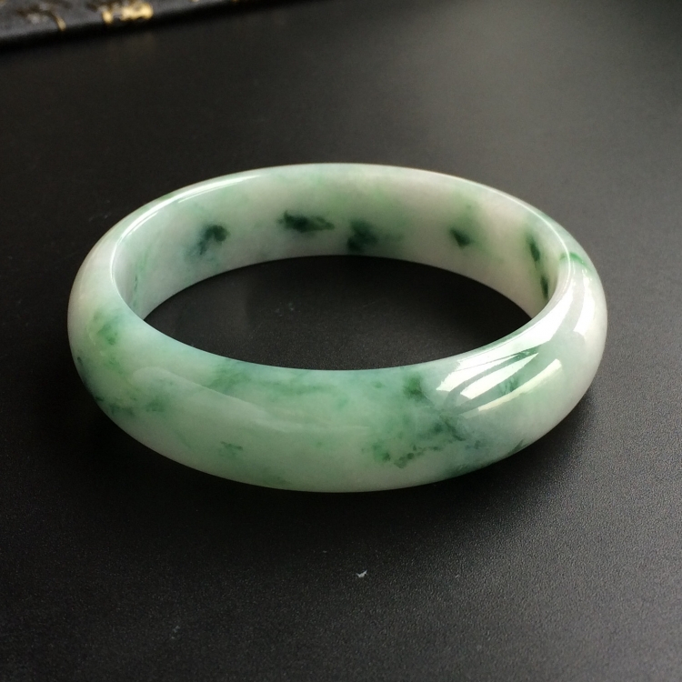 (超值推荐)糯冰种飘花手镯(58.8mm)