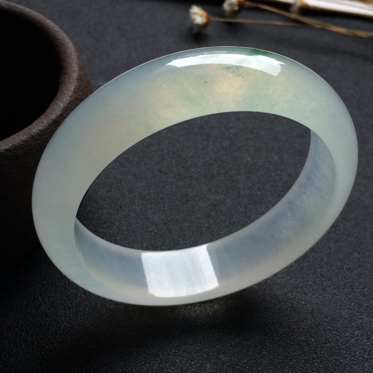 （超值推荐）冰种飘花手镯（56.7mm）