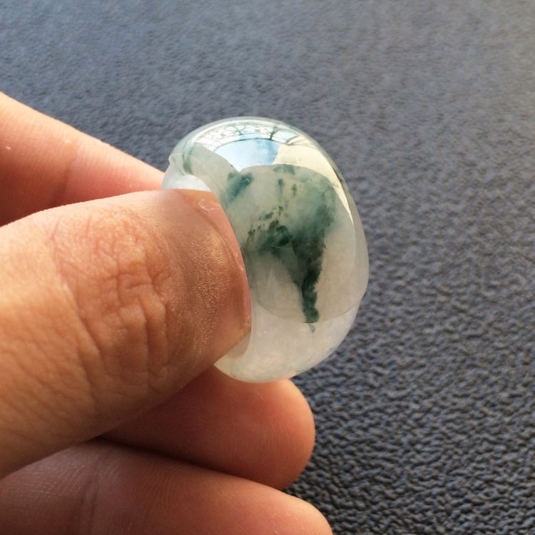 (超值推荐)冰种飘花马鞍戒指