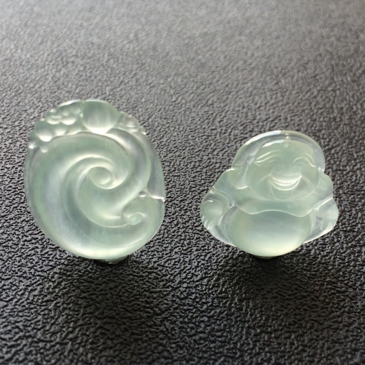 (超值推荐)冰种淡晴水如意/玉佛挂件一对走