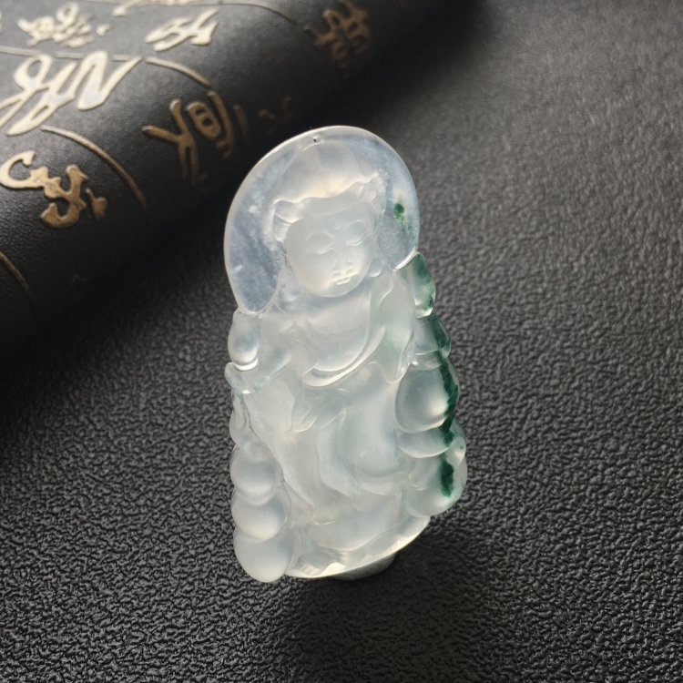 (超值推荐)冰种飘花站观音挂件
