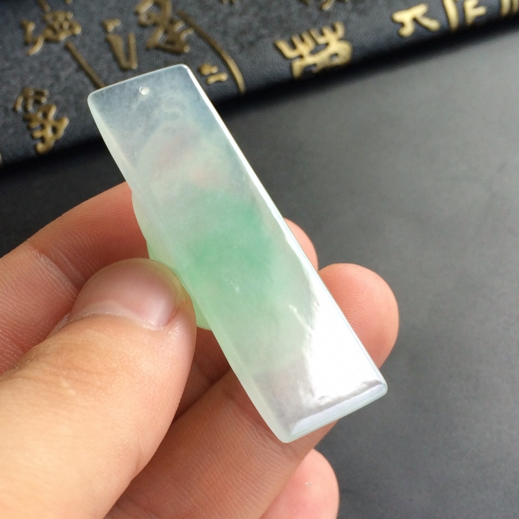 (超值推荐)糯冰种晴水安居乐业挂件