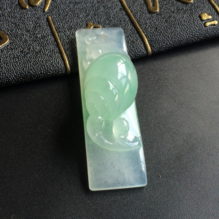 (超值推荐)糯冰种晴水安居乐业挂件