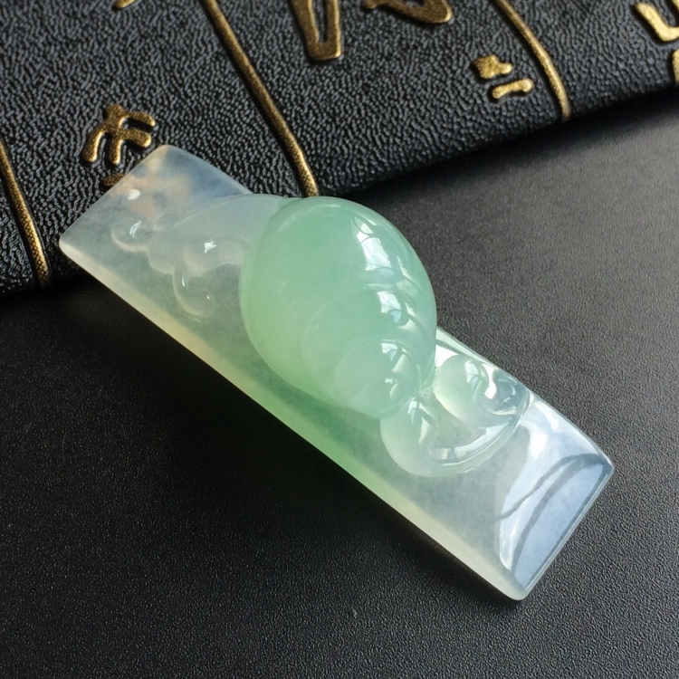 (超值推荐)糯冰种晴水安居乐业挂件