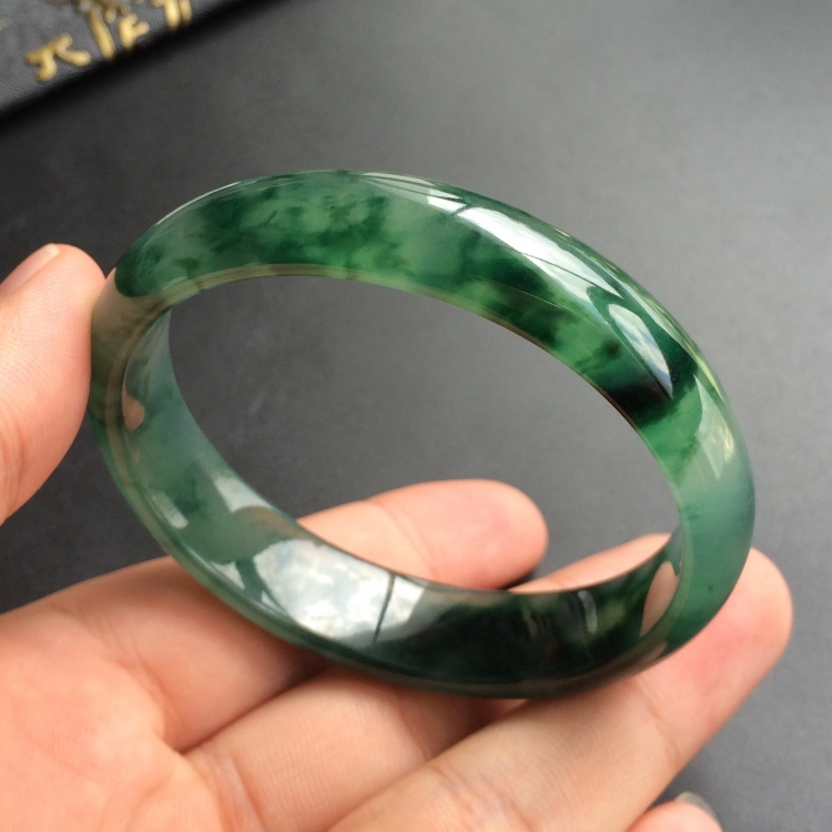 (超值推荐)冰种飘花贵妃镯(55.1mm-49mm)