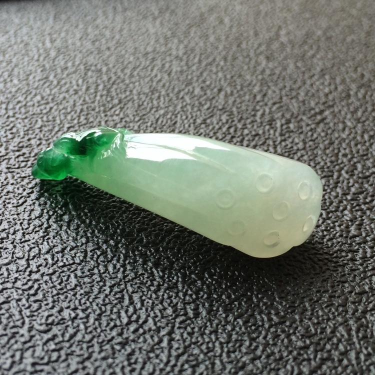 (超值推荐)糯冰种飘花莲子挂件