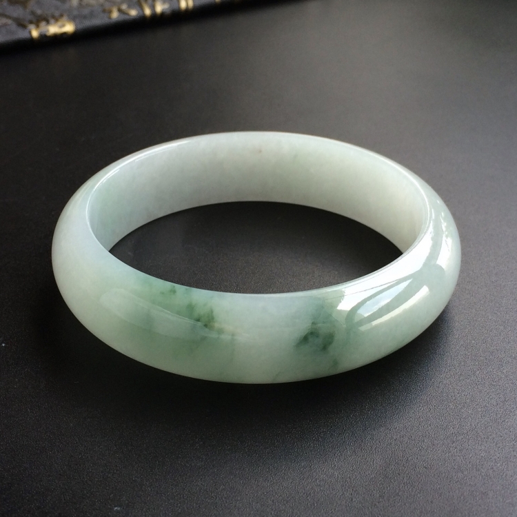 (超值推荐)糯冰种飘花手镯(57.6mm)