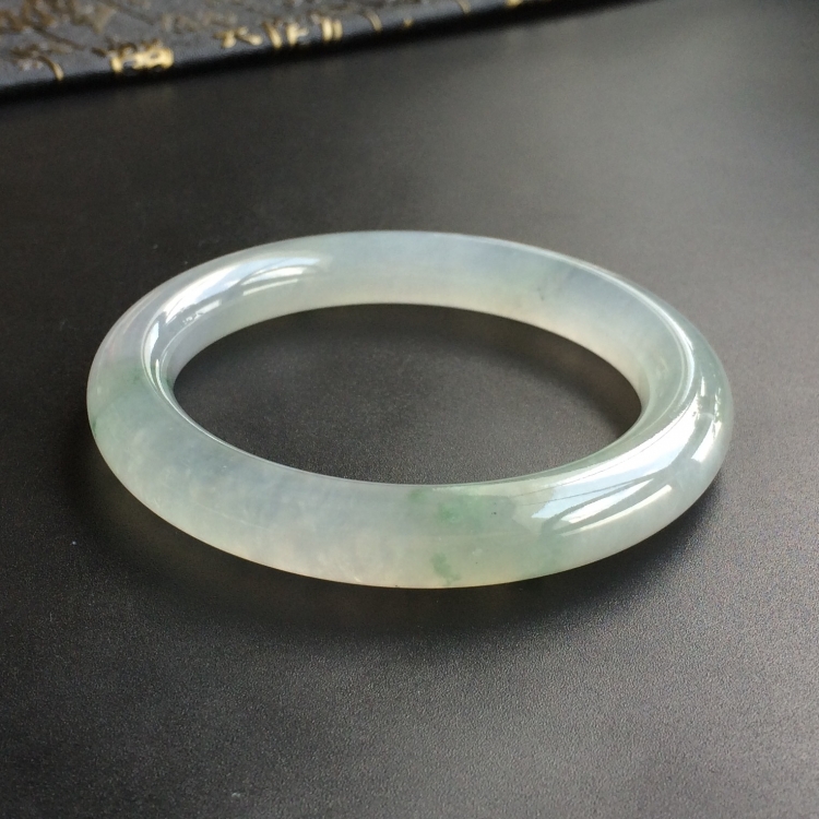 (超值推荐)冰种飘花圆条手镯(57.5mm)