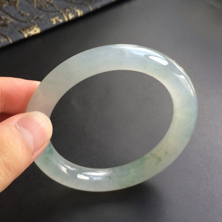(超值推荐)冰种飘花圆条手镯(57.5mm)