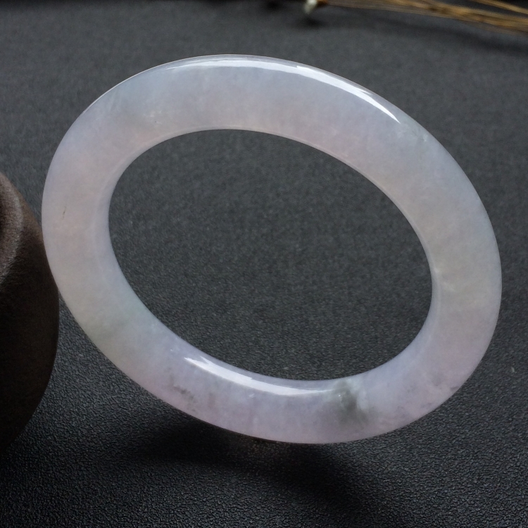 （超值推荐）糯冰种淡紫罗兰圆条手镯（58.5mm）
