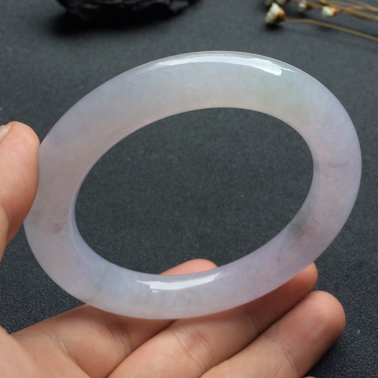 （超值推荐）糯冰种淡紫罗兰圆条手镯（58.5mm）