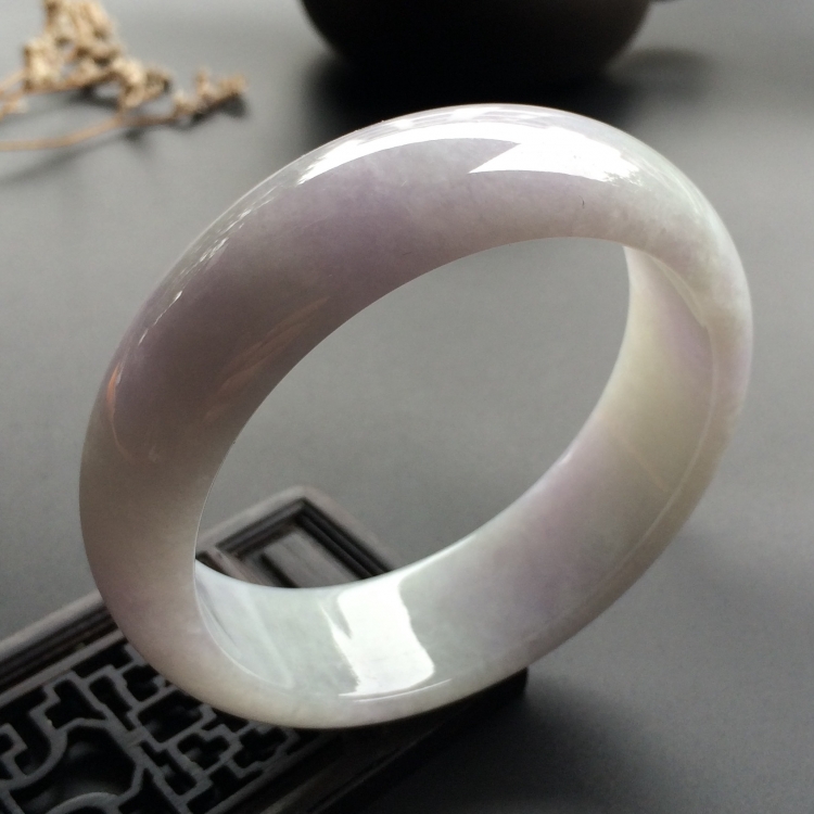（超值推荐）糯冰种淡紫罗兰手镯（57.3mm）