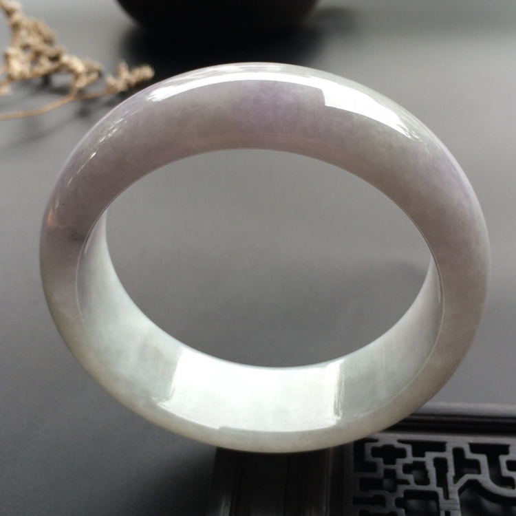 （超值推荐）糯冰种淡紫罗兰手镯（55.3mm）
