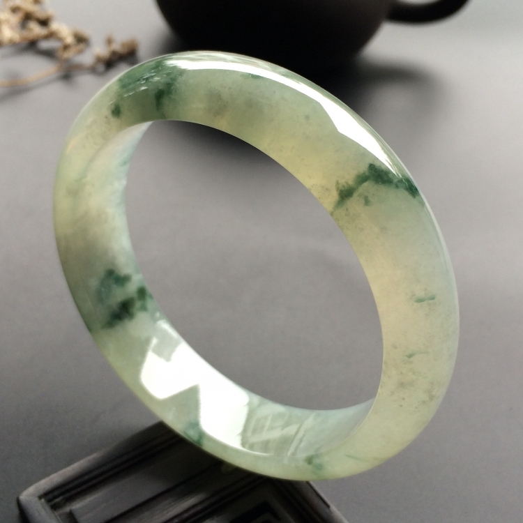 （超值推荐）冰种飘花手镯（58.3mm）