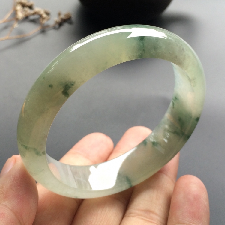 （超值推荐）冰种飘花手镯（58.3mm）