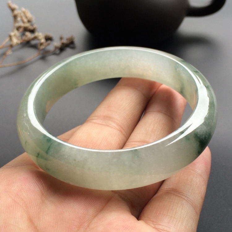 （超值推荐）冰种飘花手镯（58.3mm）