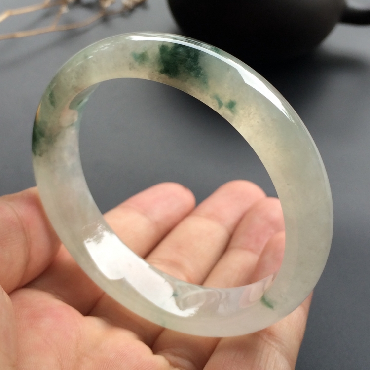 （超值推荐）冰种飘花手镯（56mm）