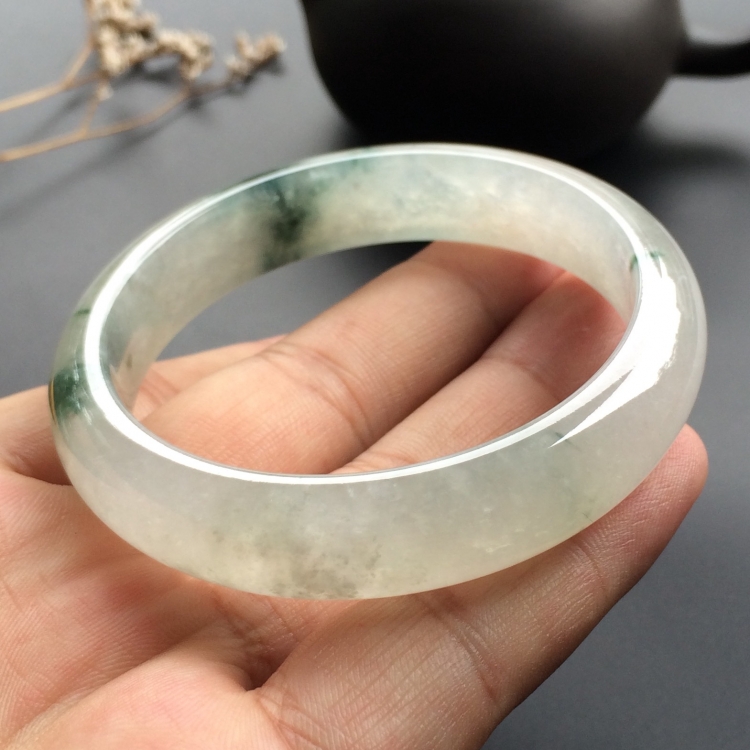 （超值推荐）冰种飘花手镯（56mm）