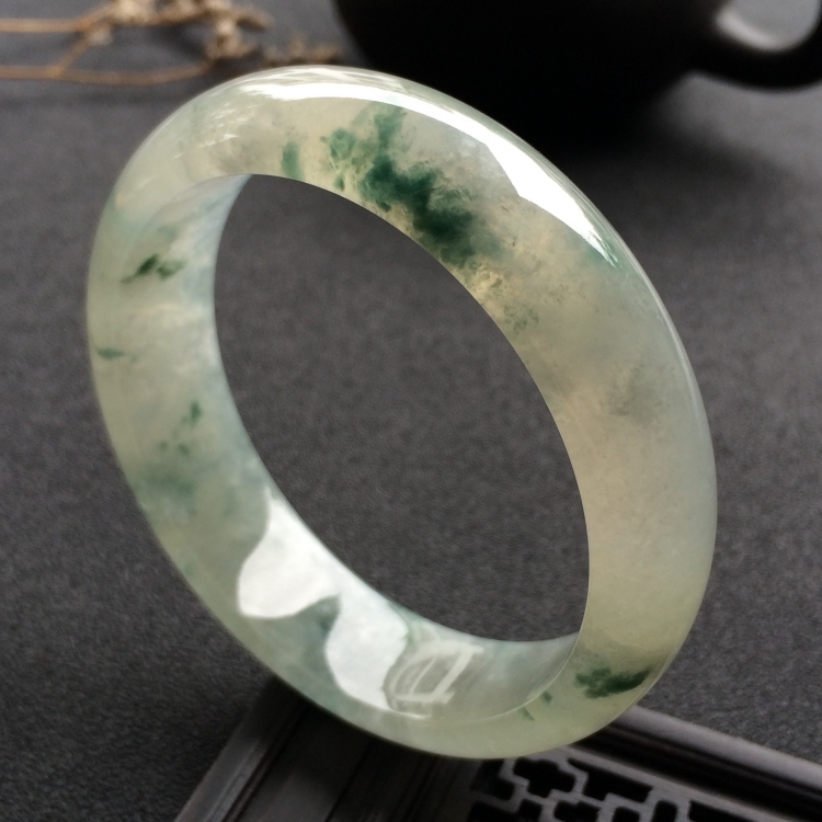 （超值推荐）冰种飘花手镯（54mm）