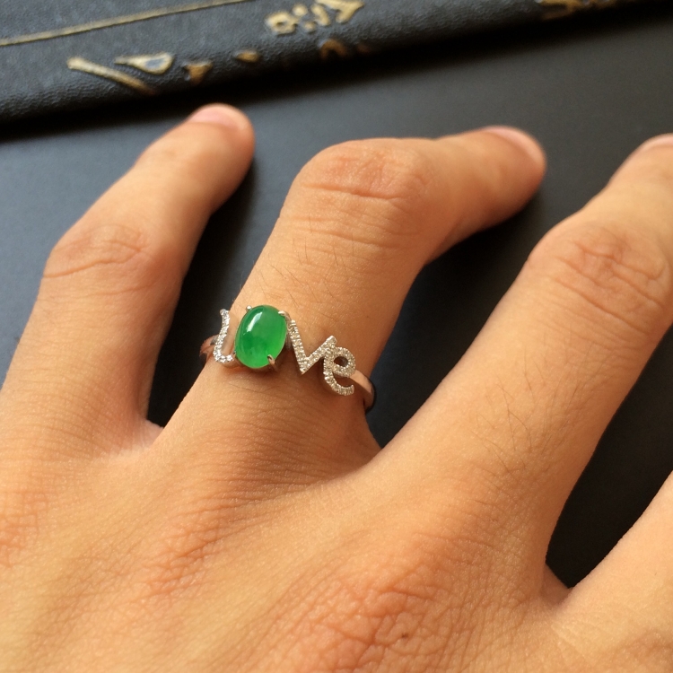 (超值推荐)冰种翠色镶白金钻石love戒指