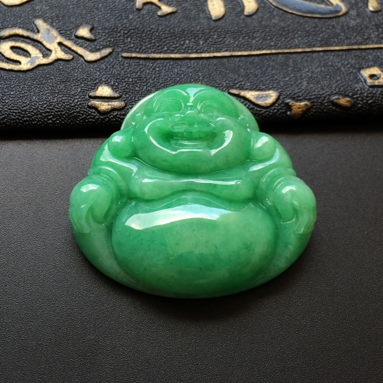 (超值推荐)糯冰种翠色玉佛挂件