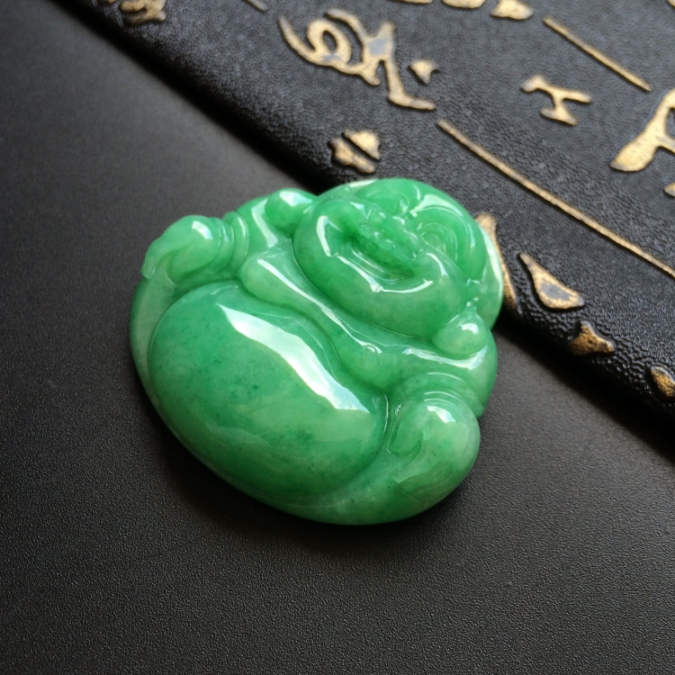 (超值推荐)糯冰种翠色玉佛挂件