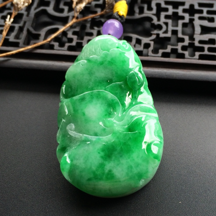 （超值推荐）糯冰种飘翠年年有余挂件