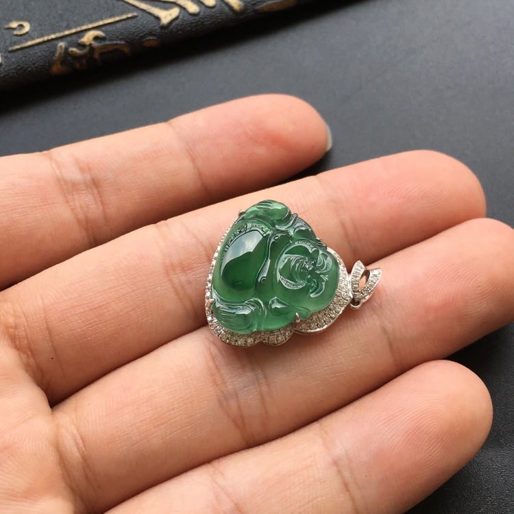 (超值推荐)冰种蓝水镶白金钻石玉佛胸坠
