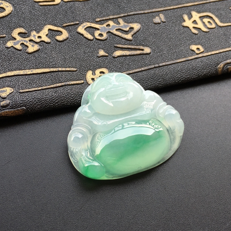 (超值推荐)糯冰种飘翠玉佛挂件