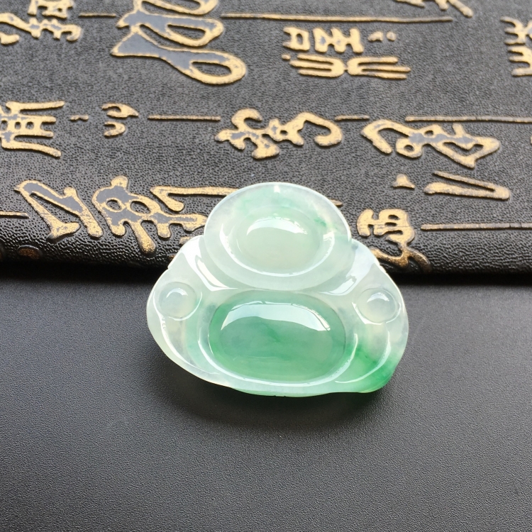 (超值推荐)糯冰种飘翠玉佛挂件