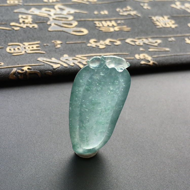 (超值推荐)冰种飘花福瓜挂件