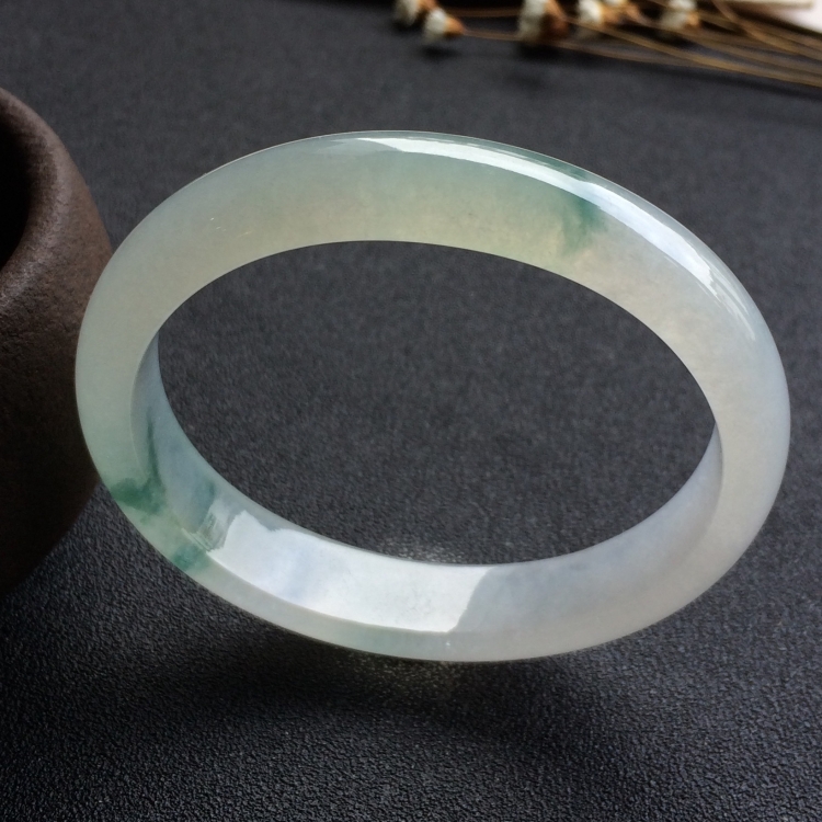 （超值推荐）冰种飘花贵妃镯（55.1mm-50mm）