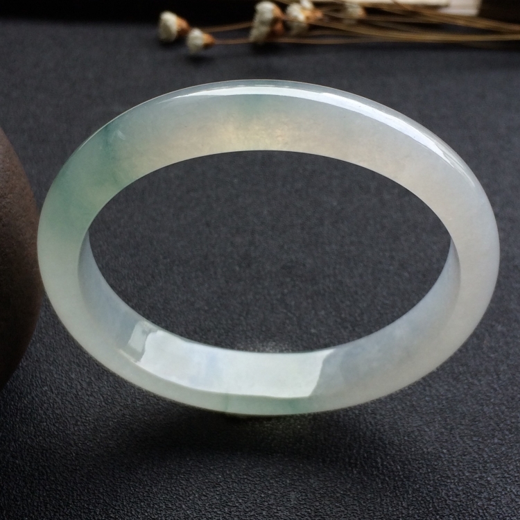 （超值推荐）冰种飘花贵妃镯（55.1mm-50mm）