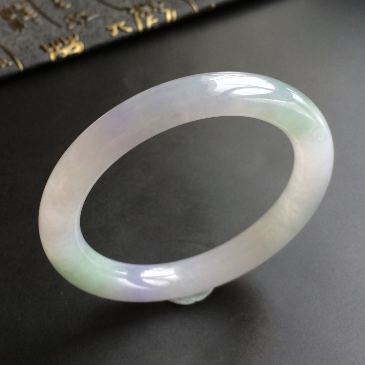 (超值推荐)糯冰种紫罗兰晴水圆条手镯(52.7mm)