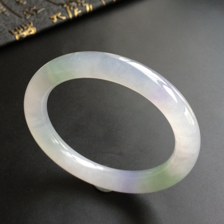 (超值推荐)糯冰种紫罗兰晴水圆条手镯(52.7mm)