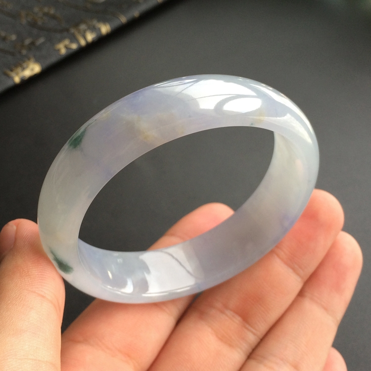 (超值推荐)糯冰种紫罗兰飘花贵妃镯(55.4mm-48.5mm)