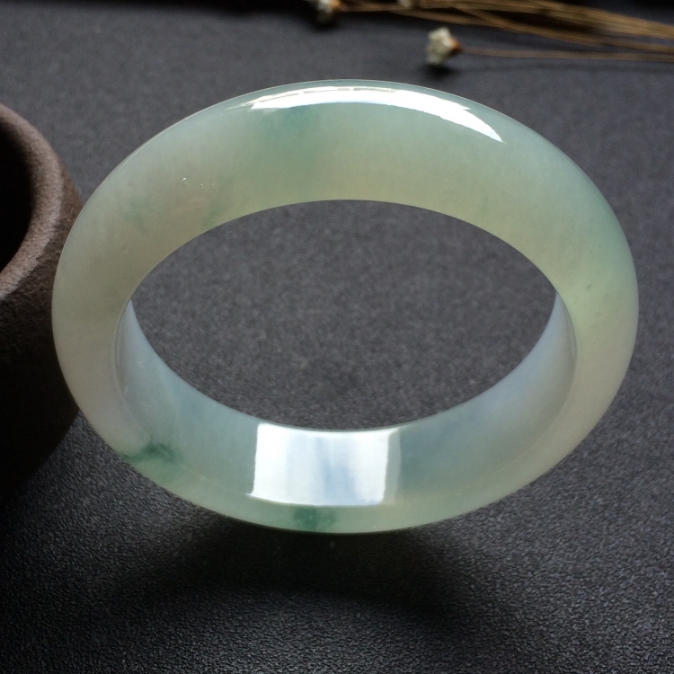 （超值推荐）冰种飘花手镯（56mm）