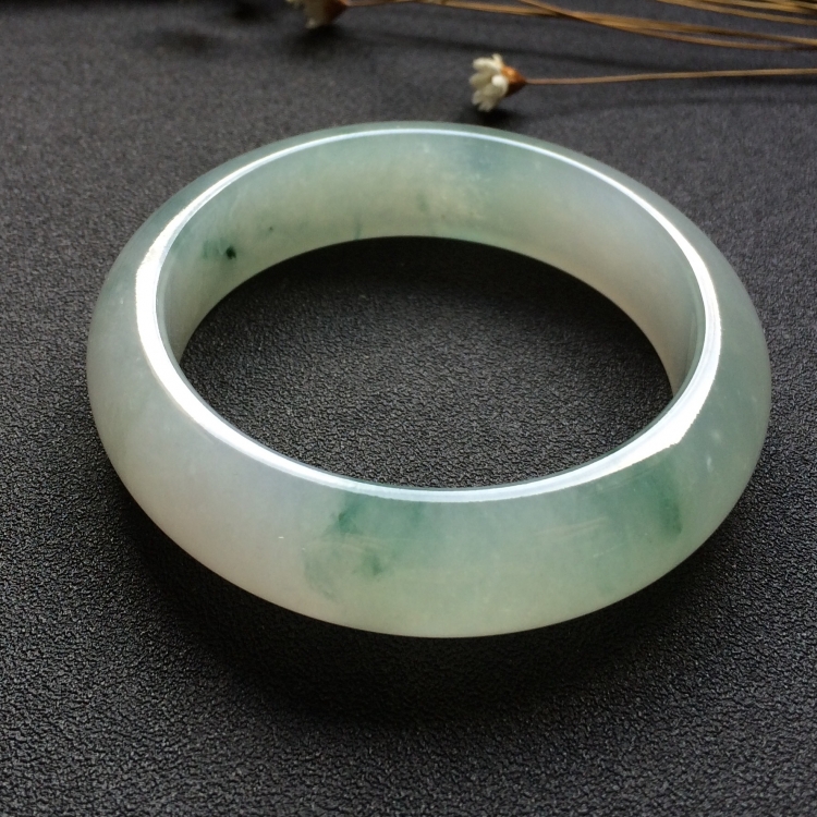 （超值推荐）冰种飘花手镯（56mm）