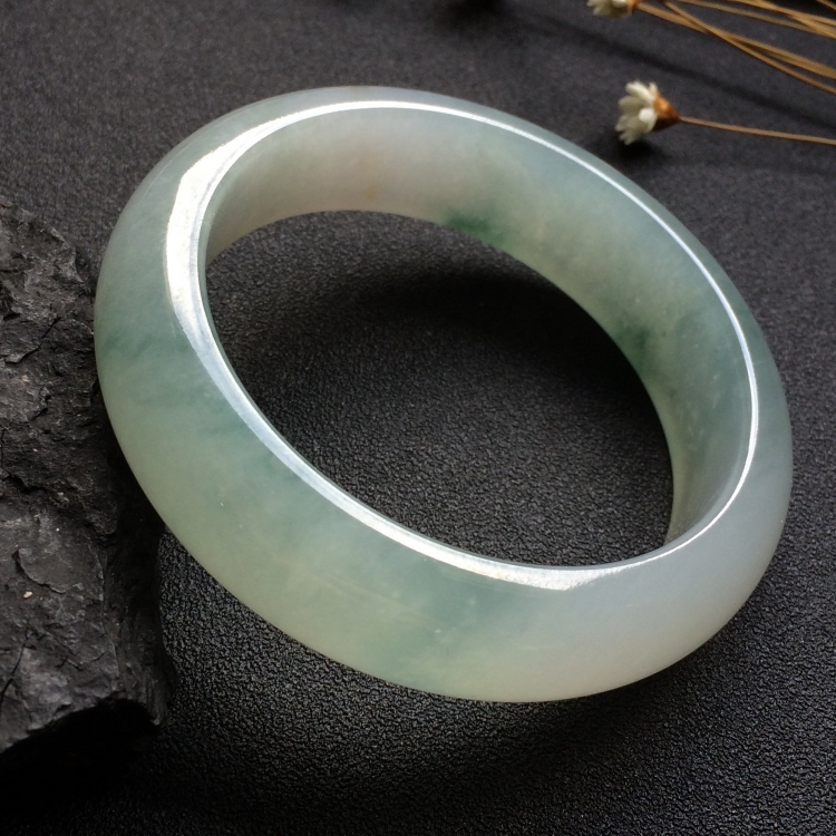 （超值推荐）冰种飘花手镯（56mm）