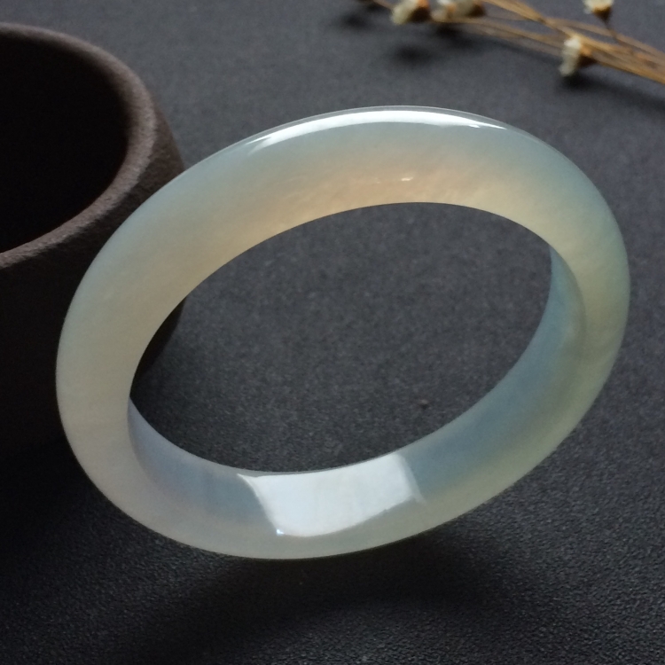 （超值推荐）冰种淡晴水手镯（57.2mm）