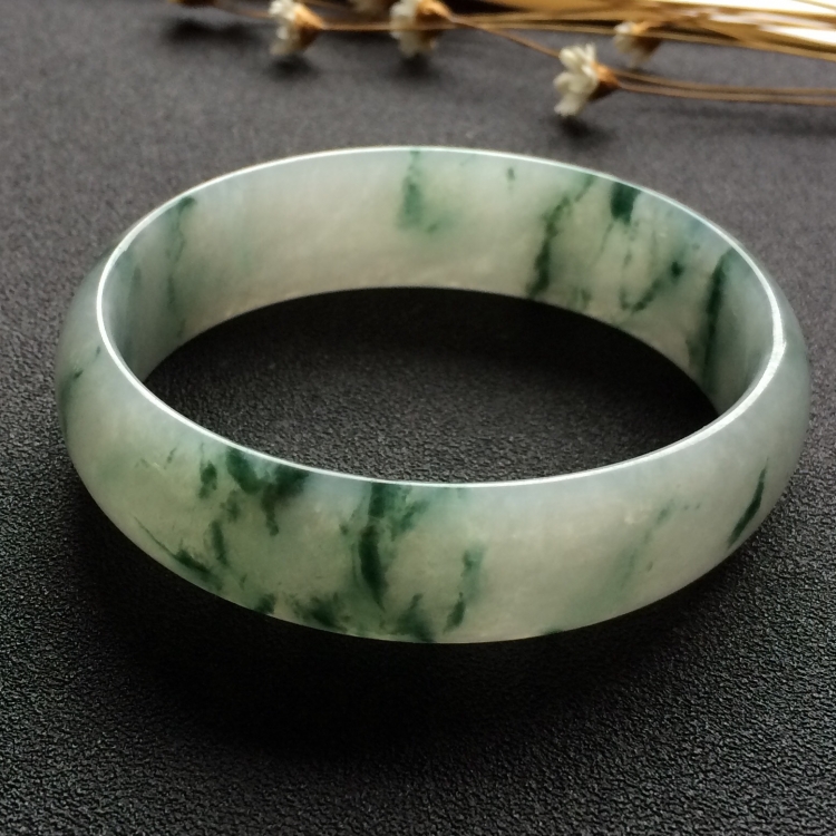 （超值推荐）糯冰种飘花贵妃镯（56.8mm-49mm）