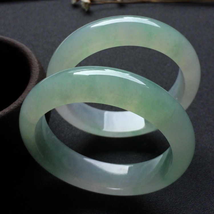 （超值推荐）糯冰种晴水手镯一对（57.7mm、57.6mm）