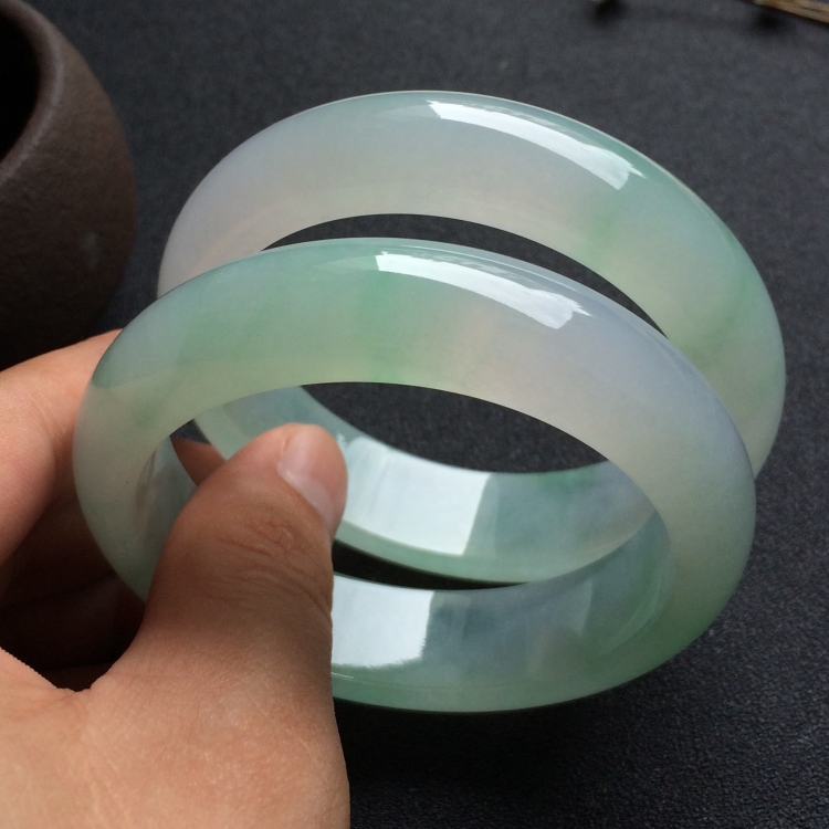 （超值推荐）糯冰种晴水手镯一对（57.7mm、57.6mm）
