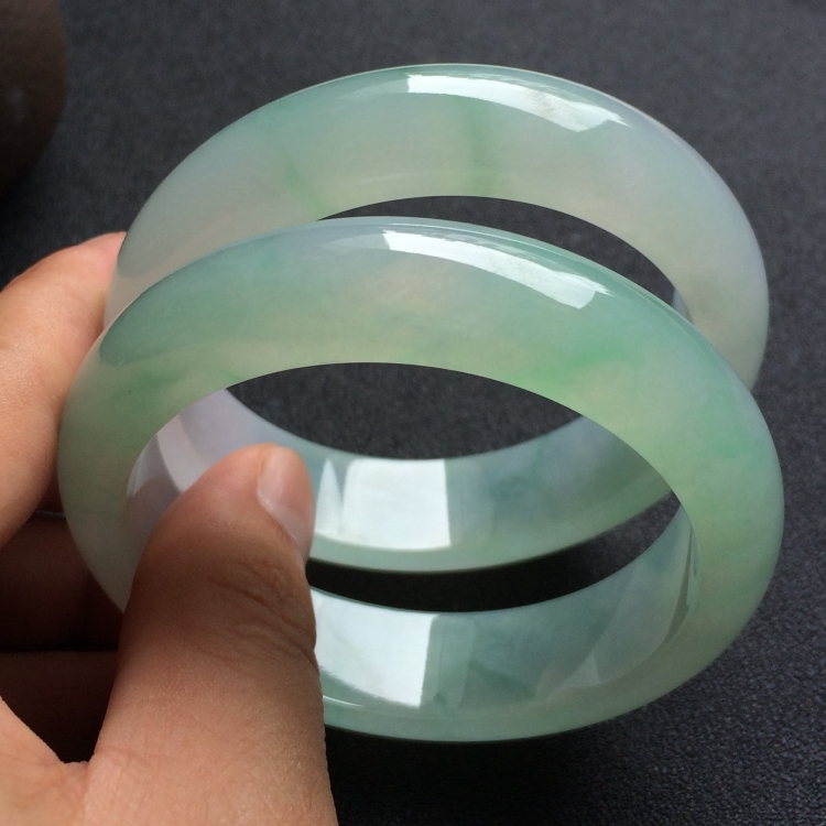 （超值推荐）糯冰种晴水手镯一对（57.7mm、57.6mm）