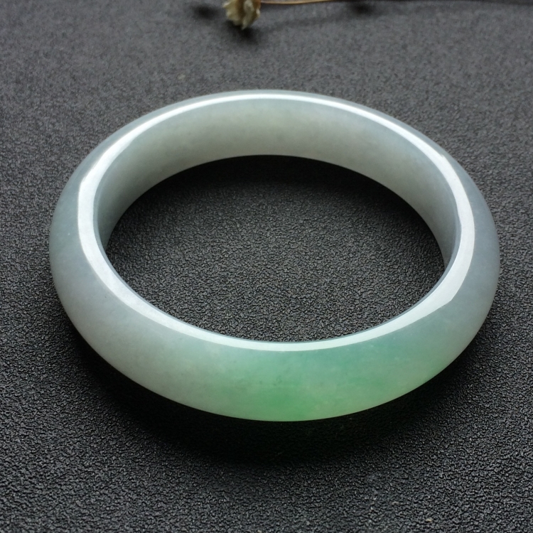 （超值推荐）糯冰种晴水手镯（57mm）