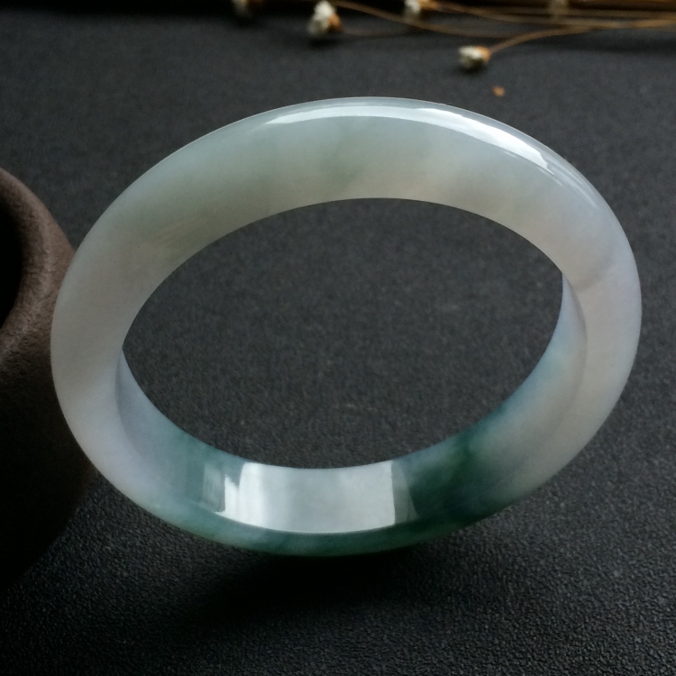 （超值推荐）糯冰种飘花手镯（57.2mm）