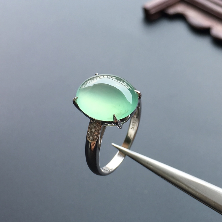 (超值推荐)冰种晴水镶白金钻石戒指