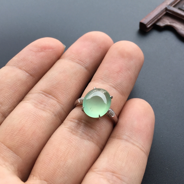 (超值推荐)冰种晴水镶白金钻石戒指